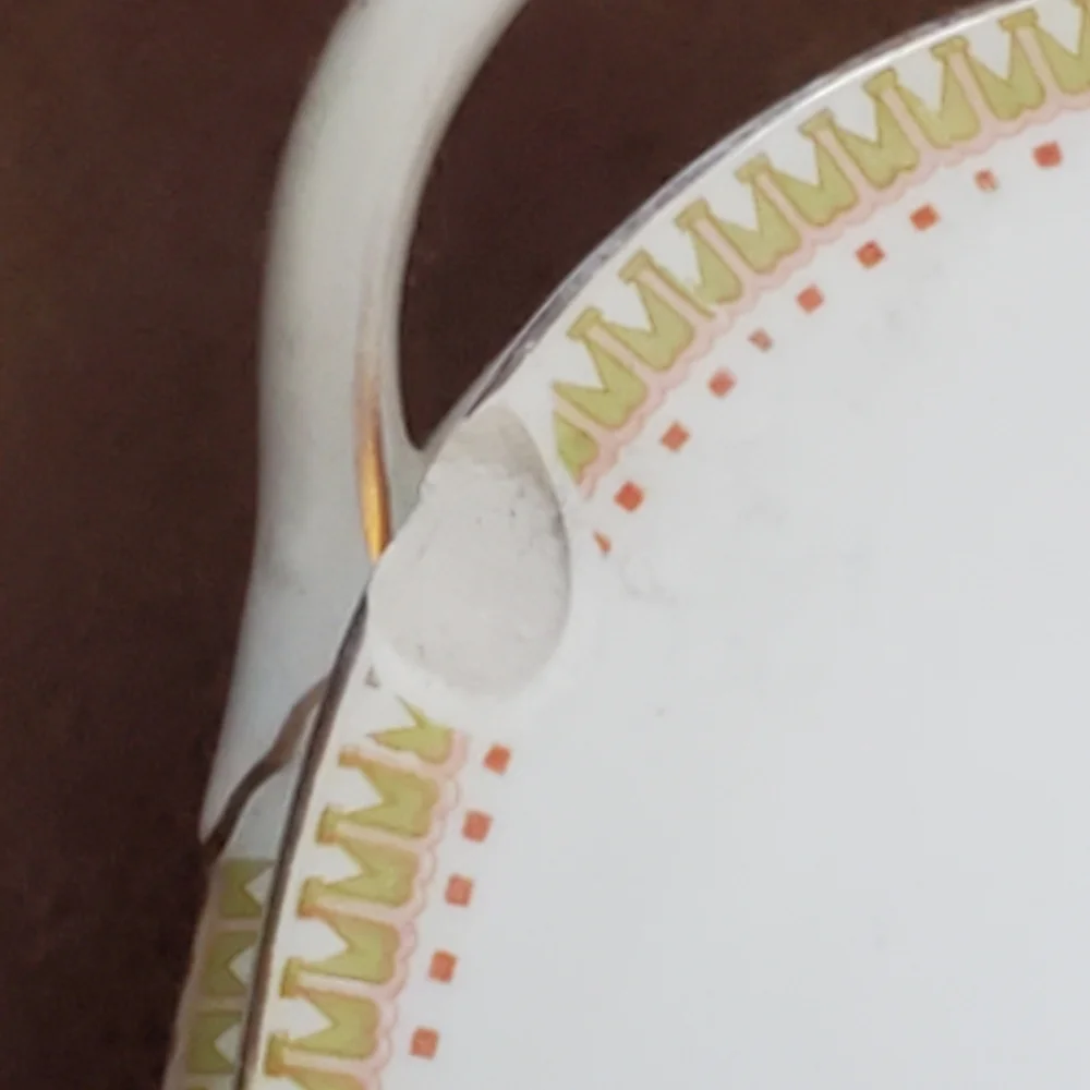 Johnson Bros. oval covered tureen white, green 1915